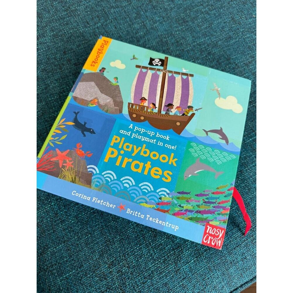 Playbook Pirates Pop-Up Book Standup Pieces & Foldout 3D Mat Corina Fletcher HTF